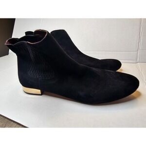 Black Suede Chelsea Boots with Gold Heel – Vero Cuoio Leather Sole